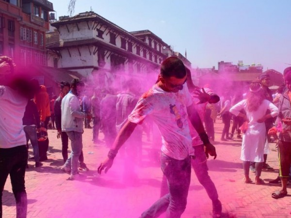 आज होली पर्वमा सुरक्षा अपनाउन सरकारको आग्रह