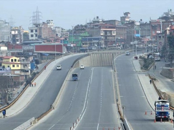 उपत्यकामा थपिएको एक साता निषेधाज्ञामा पुस्तक र हार्डवेयर पसल पनि खोल्न पाउने 