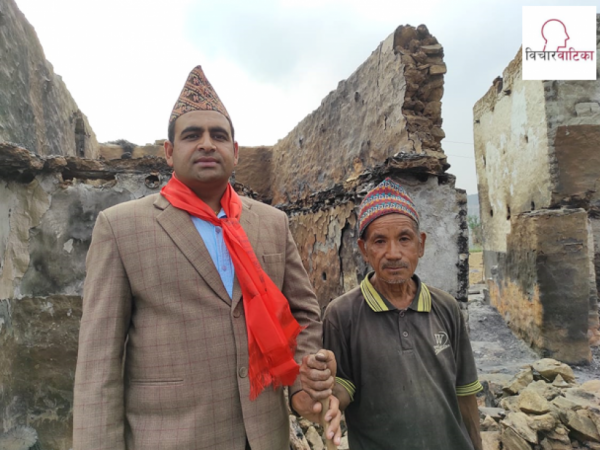 युवा व्यवसायी कार्कीले गरे दुई लाख बराबरको  सामाग्री सहयोग 