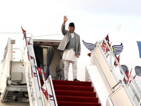 प्रधानमन्त्री प्रचण्ड भारत भ्रमणबाट फर्किए