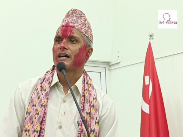 मन्थली नगर सम्पर्क मञ्चको दाेस्राे सम्मेलनबाट अध्यक्षमा अधिकारी निर्विरोध निर्वाचित  ।