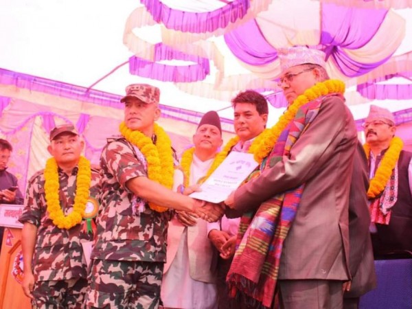 खुर्काेटकाे बेलीब्रिज पुल सेनाले गरे सडक विभागलाई हस्तान्तरण ।