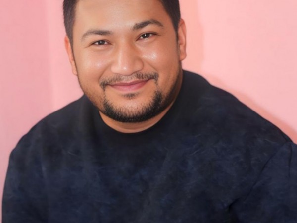 मौद्रिक नीतिको व्यवहारिक कार्यान्वयन र वित्तीय क्षेत्रको नवीन समायोजन ।