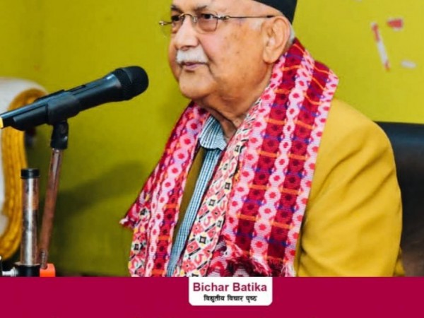 एमाले अध्यक्ष ओलीले प्रजातन्त्र दिवसकाे  शुभकामना दिदै स्मरण  गरे महत्वपूर्ण तीन जिम्मेवारी ।