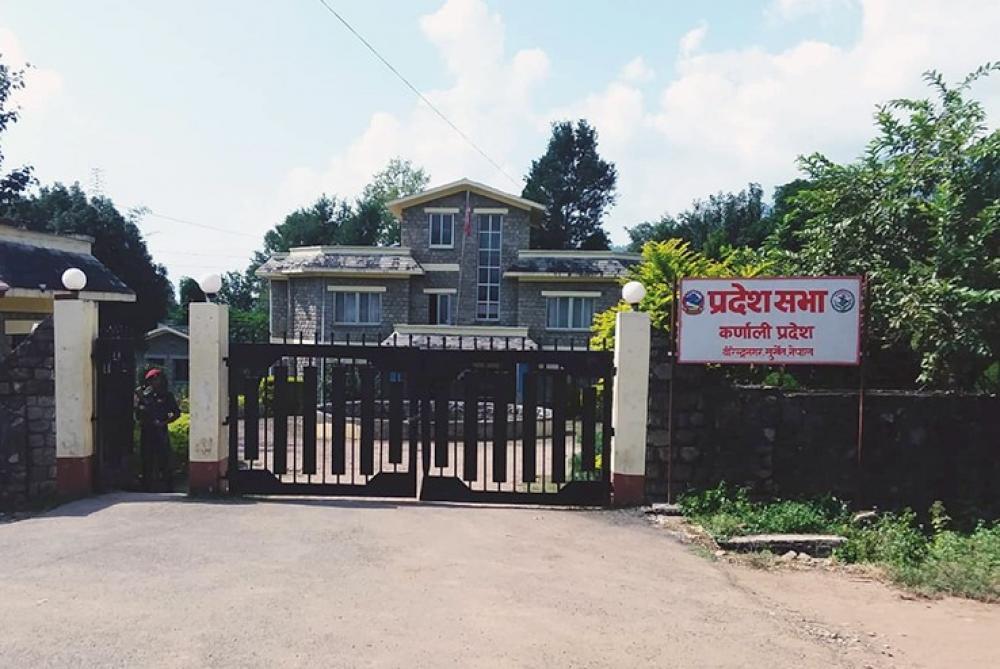 कर्णाली सरकारले कोरोनाबाट मृत्यु भएका परिवारलाई एक लाख रुपैयाँ दिने