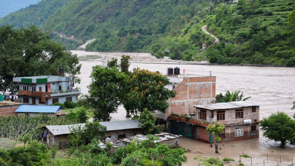 दोलालघाट पुरानो बजार क्षेत्रका ११ घर डुबानमा  