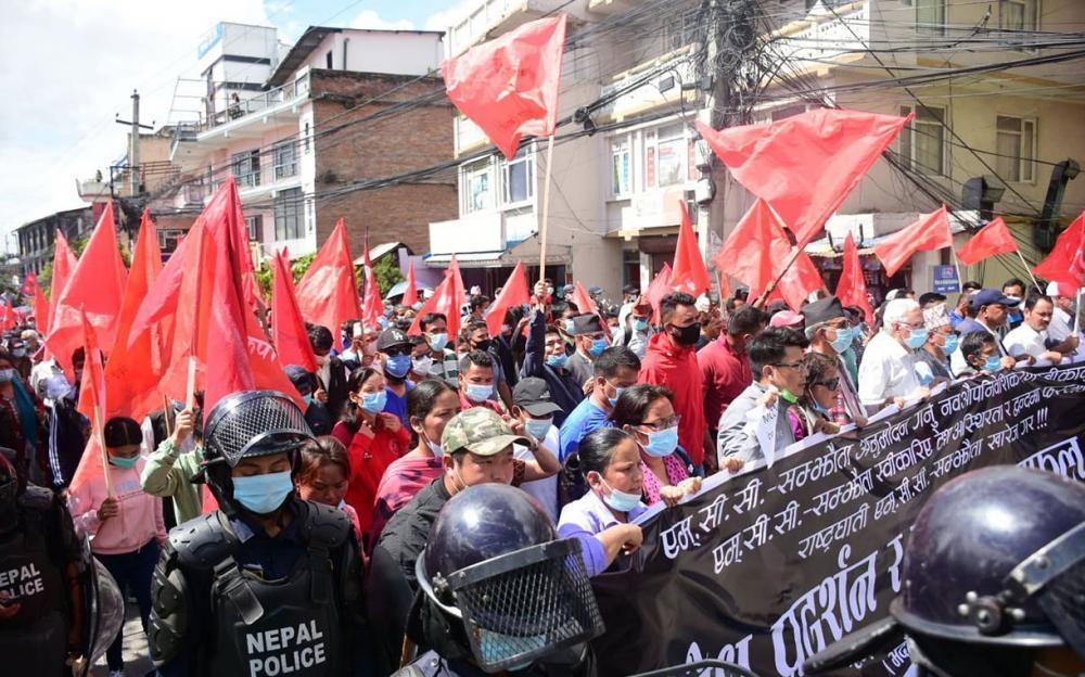 २२ दलीय गठबन्धनद्धारा काठमाडौंमा प्रदर्शन
