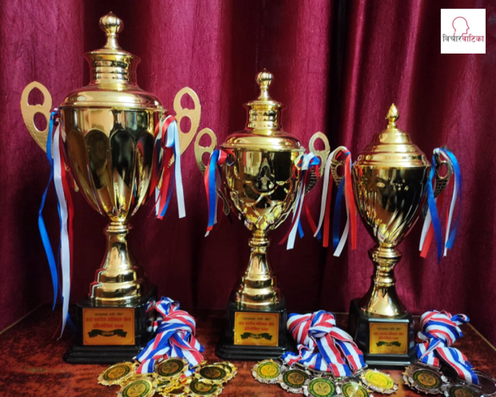 सरोकार समाजले गोठपानीमा वडा स्थरिय भलिबल खेल प्रतियोगिता गर्दै 