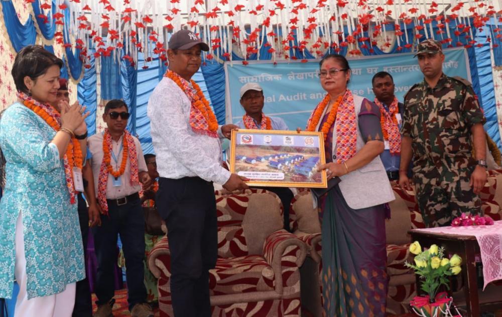 सुनसरी औराबनीका २० घरपरिवार भूमिहिनलाई भवन निर्माण गरी हस्तान्तरण