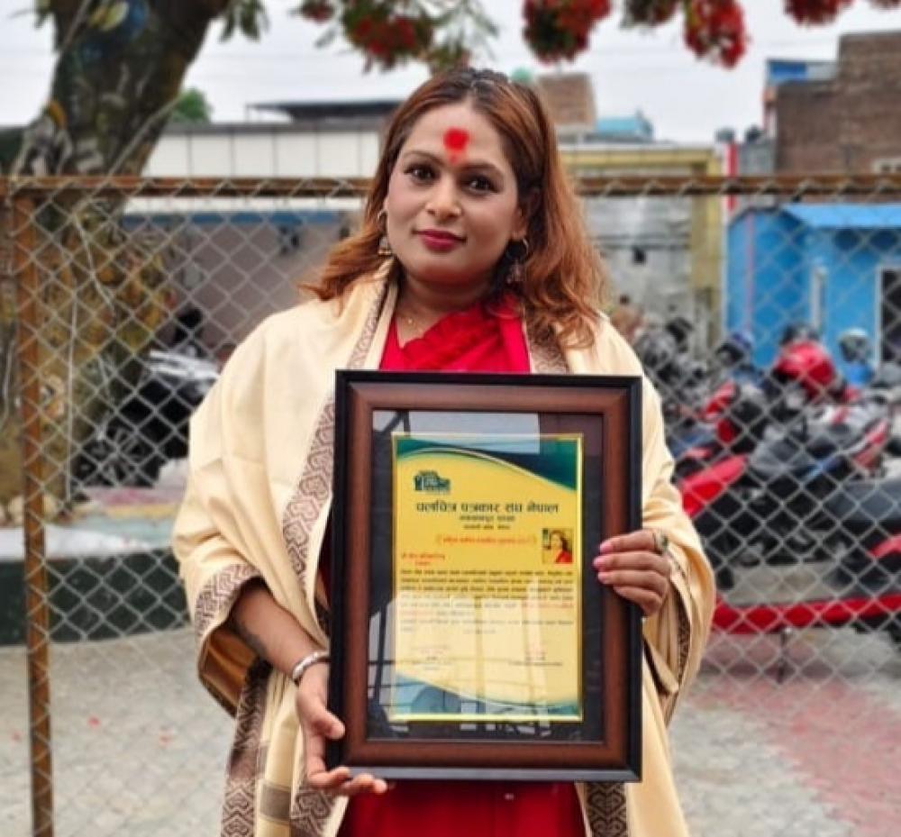 नन्द बहादुर महर्जन स्मृति राष्ट्रिय चलचित्र पुरस्कार बाट पत्रकार अधिकारी सम्मानित ।