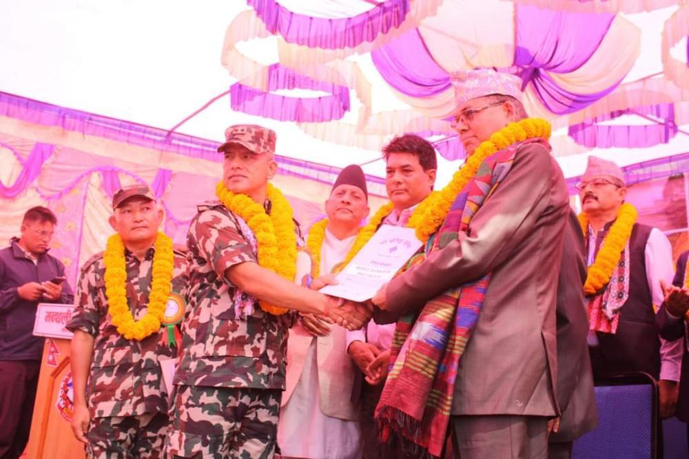 खुर्काेटकाे बेलीब्रिज पुल सेनाले गरे सडक विभागलाई हस्तान्तरण ।