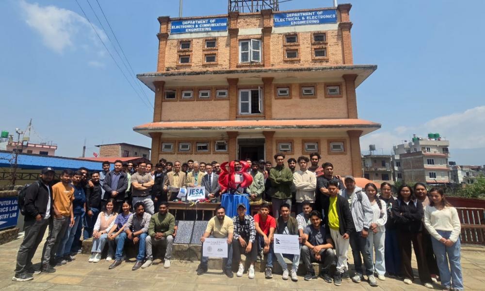 नेकमा प्रोटोटाइप सौर्य–वायु हाइब्रिड ऊर्जा टर्बाइन जडान।