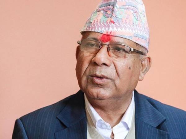 माधव नेपाल समूहको बैठक सुरु