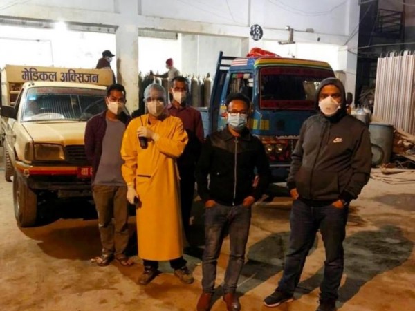 कोभिड डेडिकेटेड अस्पतालमा नै अक्सिजनको अभाव;  नेपालको स्वास्थ्य क्षेत्र संकटमा