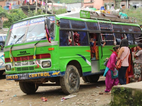 भोलिदेखि लामो दूरीका यातायात सञ्चालन गर्न, काठमाडौं जिल्ला प्रशासनको अनुमति