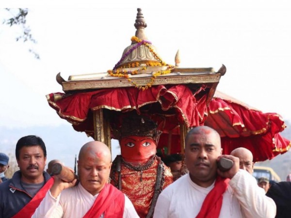 आज ललितपुर महानगरपालिका मातहतको कार्यालयमा  स्थानीय बिदा ।