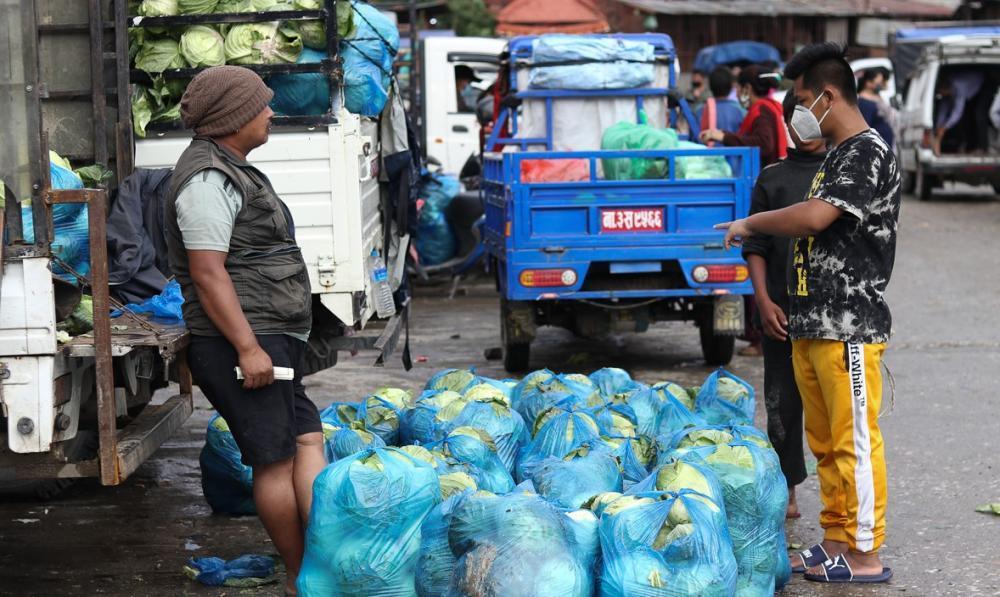 अब कालिमाटी तरकारी बजारको ढुवानीका सवारीमा जोर-बिजोर प्रणाली लागू 