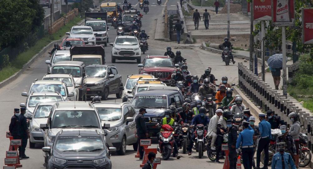 निषेधाज्ञा खुकुलो भएपछि सवारी साधनको चहलपहल धेरै 