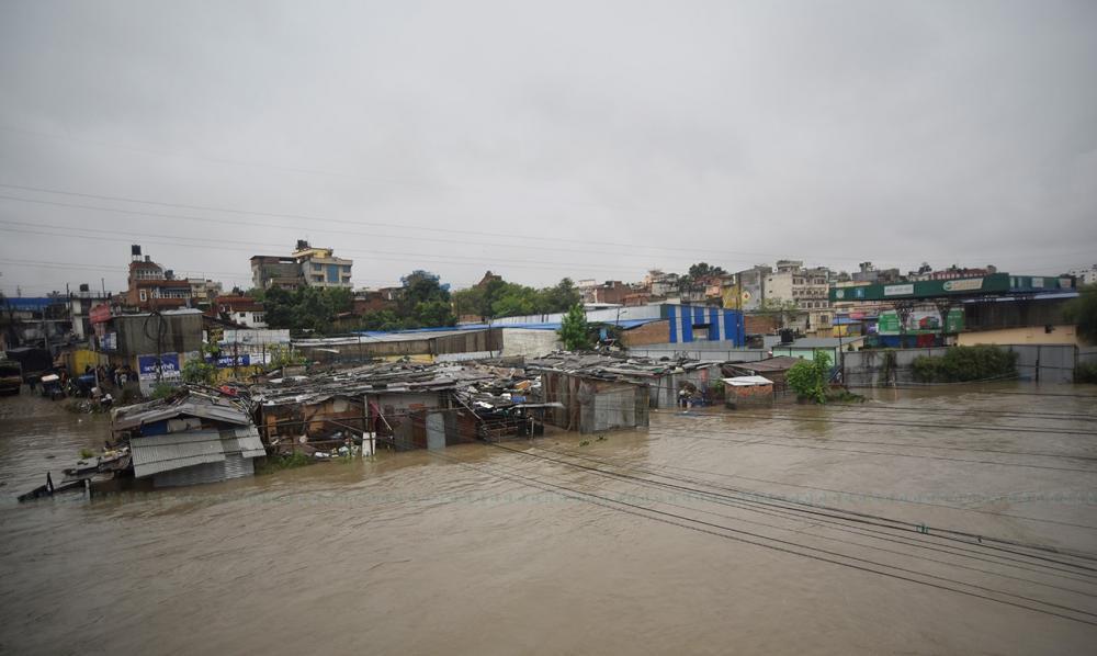 काठमाडौंमा डुबे ३८२ घर, १३८ जनाको उद्धार