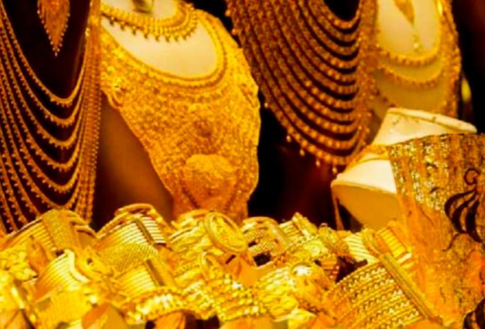 सुनकाे मुल्य निरन्तर ओरालाे लाग्दै मंगलबार मात्रै ताेलामा २९००  रूप‌ैयाँले घटेकाे महासंघको जानकारी ।