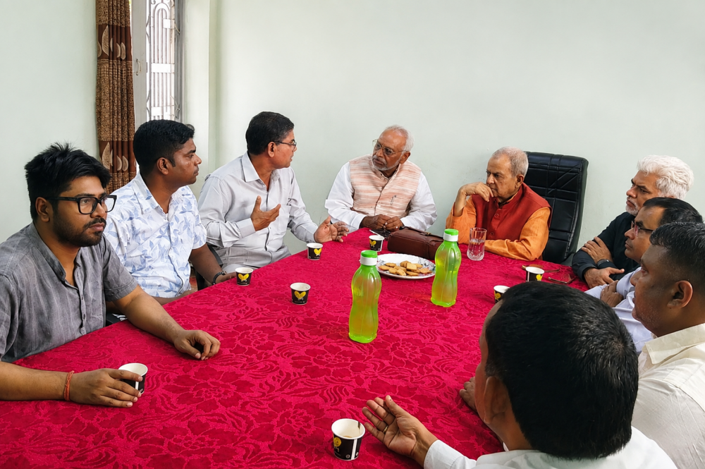 देवानगञ्ज घटनाका पीडित परिवारसँग सरकारले गरेकाे लिखित सम्झौता अविलम्ब कार्यान्वयन गर्न राजनीतिक दल तथा स्थानीय जनप्रतिनिधिहरूकाे माग ।